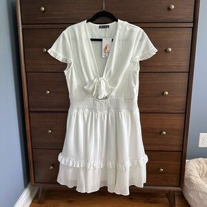 Women’s White Sundress